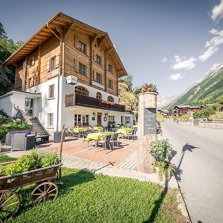 Hotel Breithorn Blatten  Bagian luar foto